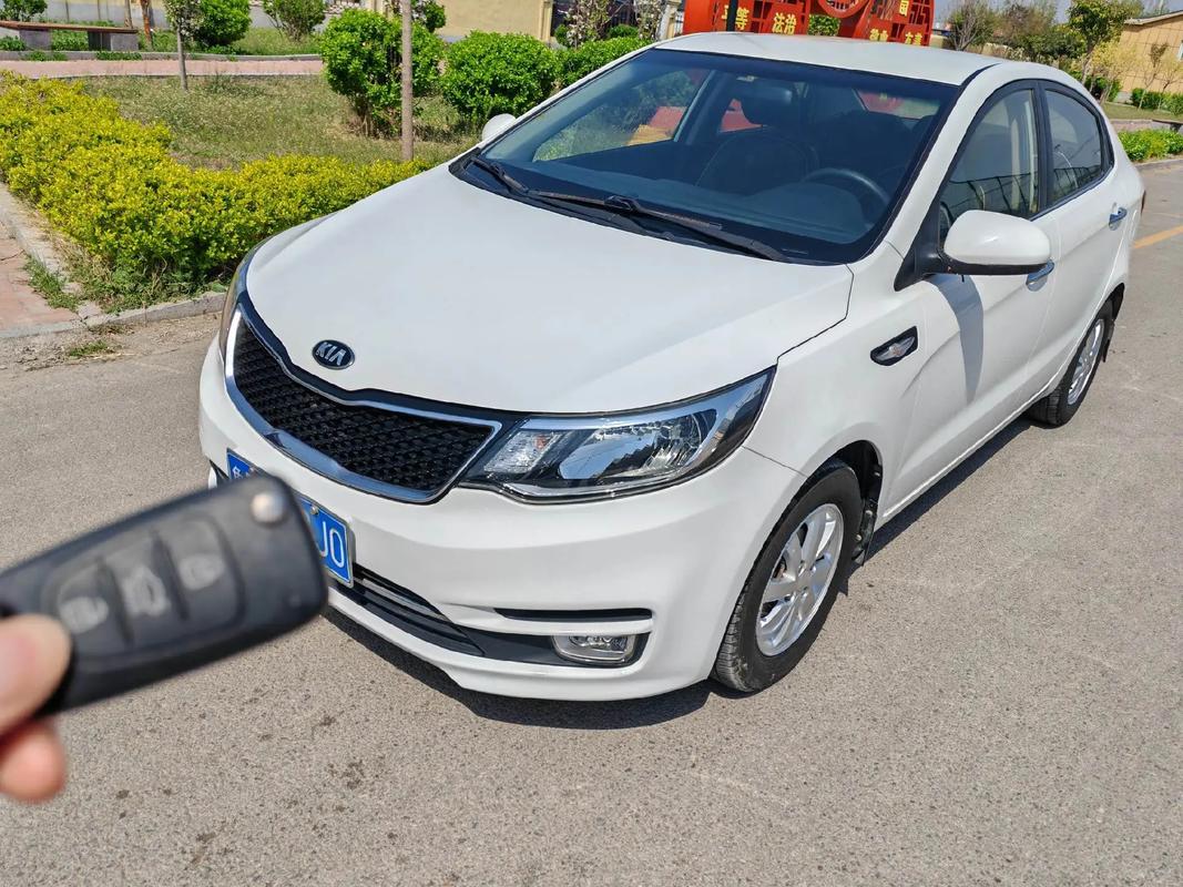 个人急卖二手车2万左右 二手车个人出售2万3万自动挡