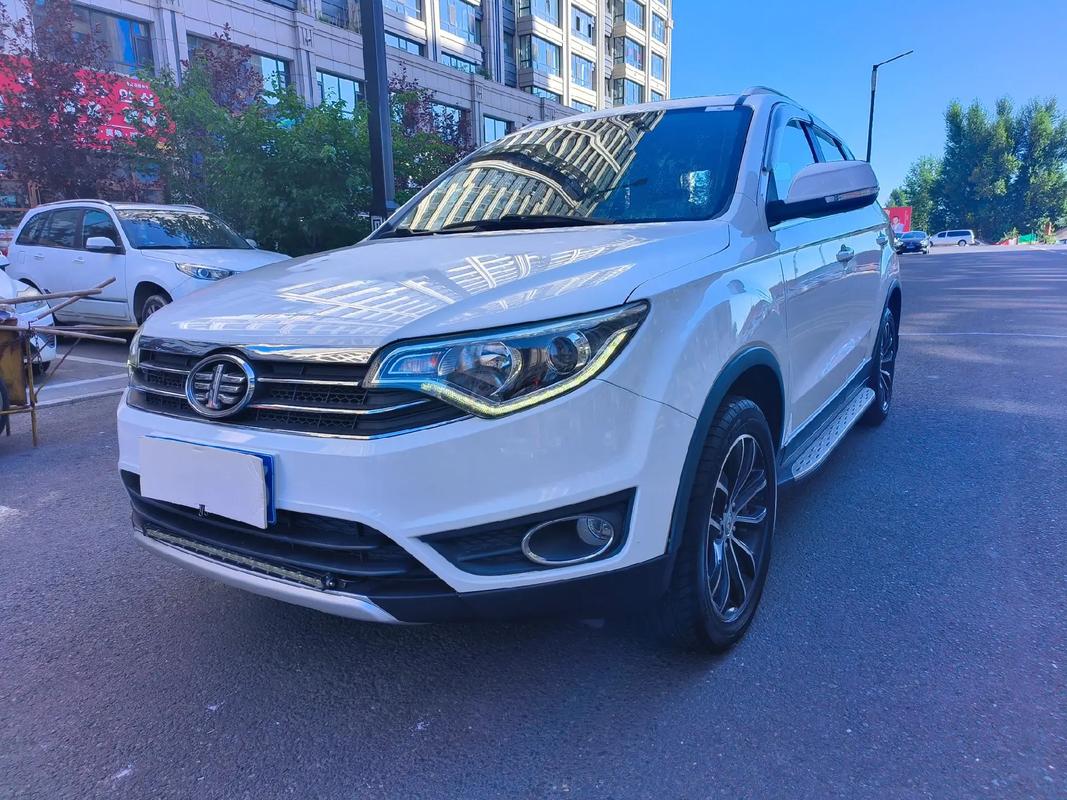 【一汽吉林汽车森雅,一汽吉林汽车森雅r7还生产吗】